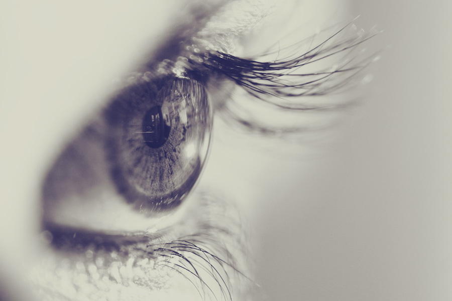 視力がいい人必見! 福岡天神西通りブルームスベリー 視力がいい人必見! 福岡天神西通りブルームスベリー